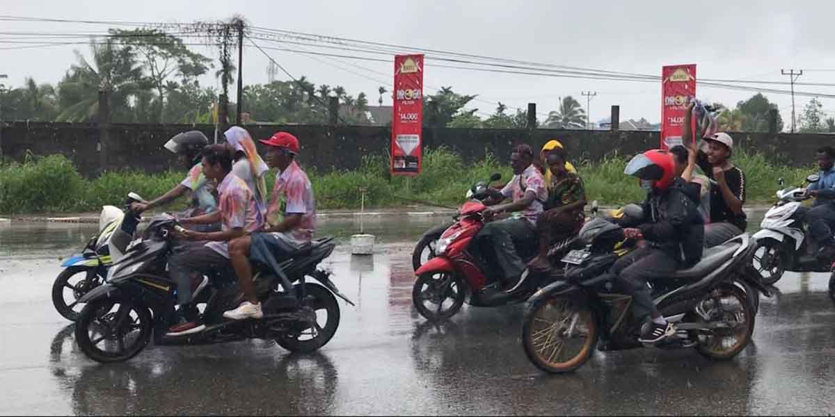 siswa-smk-mimika-lulus-100-persen